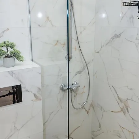 1Bd Sea Garden Retreat With Dedicated Workspace By Flat Mаnager Varna Exterior photo